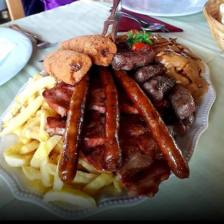 Vendégház Salas Tatic Turja