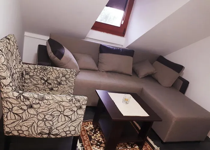 Salas Tatic 3* Turija